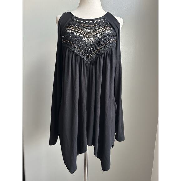 Venus Cold Shoulder Beaded Lace Top Sz L Whimsigoth Boho Handkerchief Hem - Picture 3 of 9